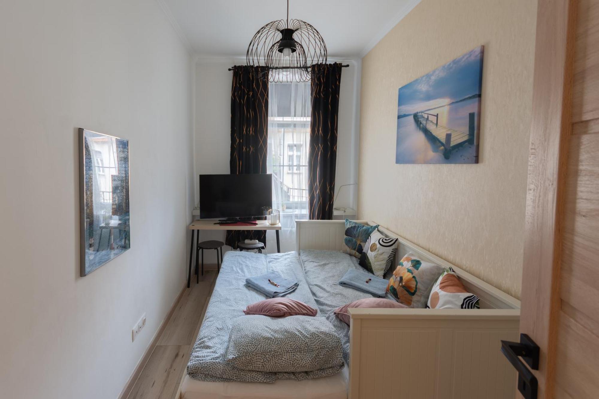 Quiet Rooms In The Bustling City Center ブダペスト エクステリア 写真